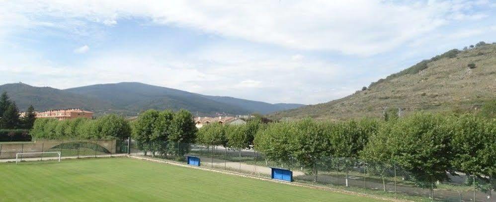 Hotel Montes Blancos 仕格莱 外观 照片