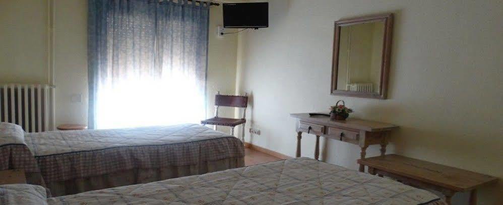 Hotel Montes Blancos 仕格莱 外观 照片